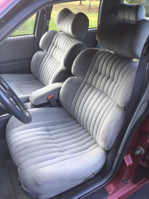 1989 Pontiac Other STE Sedan 4-Door - photo 13