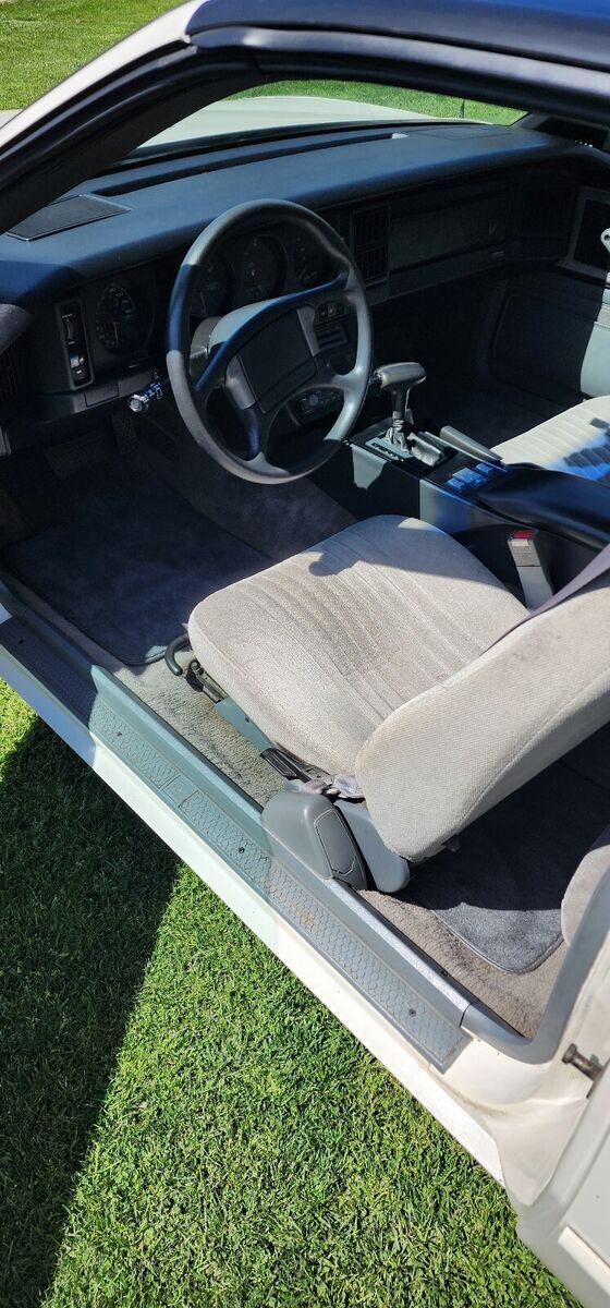 1989 Pontiac Firebird Formula - photo 6