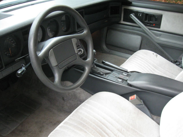1989 Pontiac Firebird Formula Coupe 2-Door - photo 10