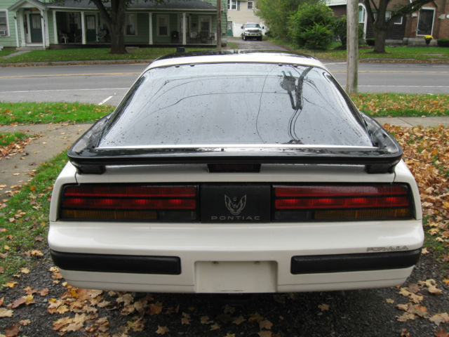 1989 Pontiac Firebird Formula Coupe 2-Door - photo 4