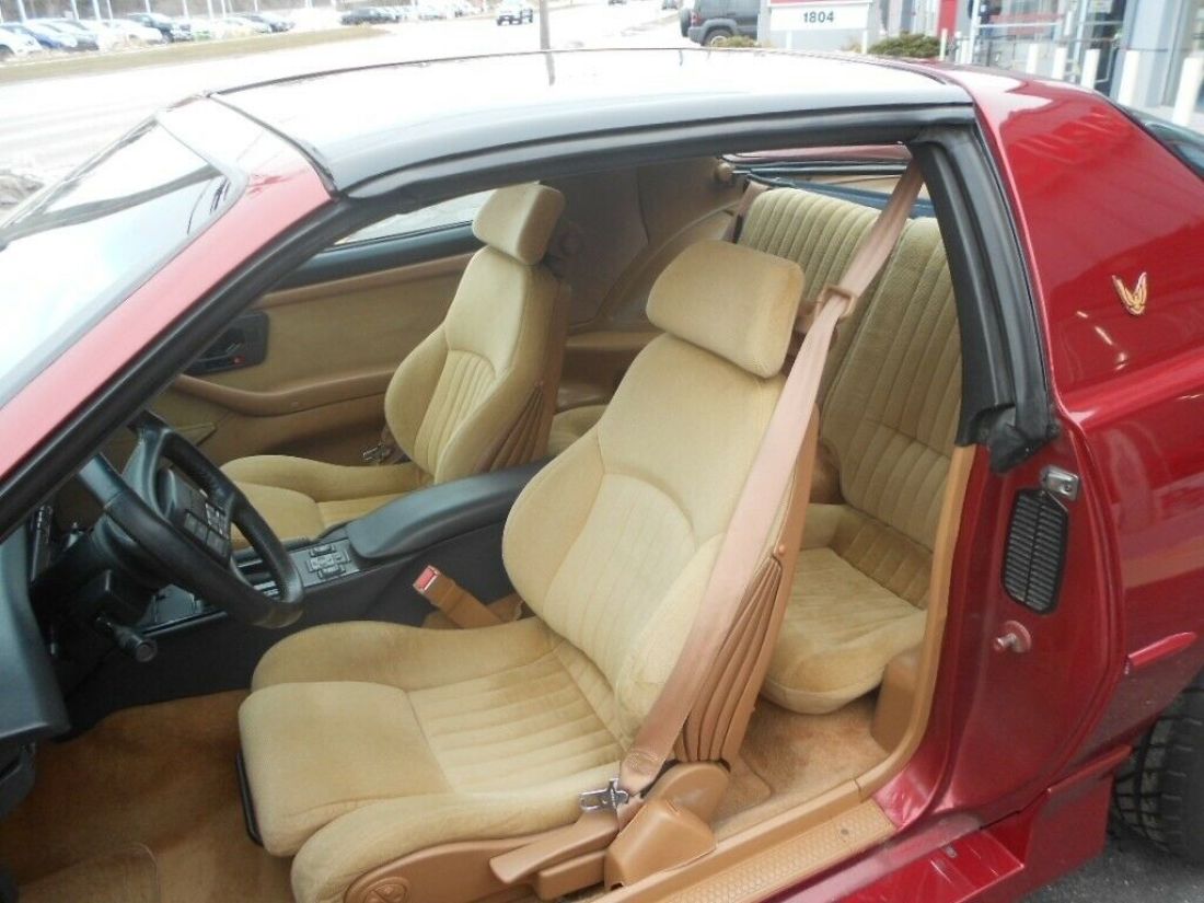 1989 Pontiac Trans Am GTA - photo 9