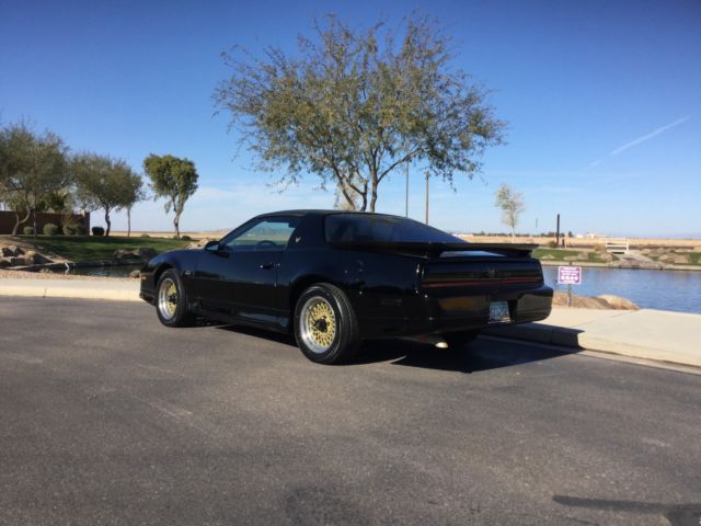 1989 Pontiac Firebird GTA - photo 3