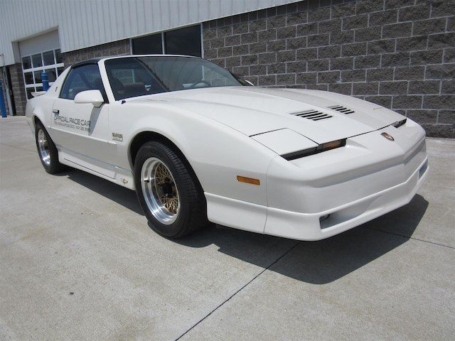 1989 Pontiac Firebird Trans Am GTA Indy 500 Pace Car - photo 2