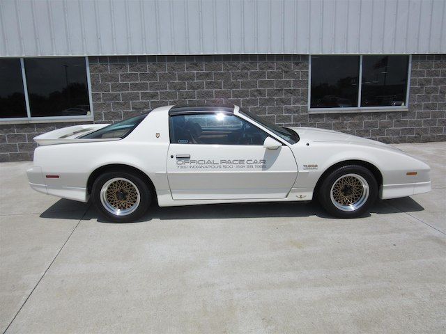1989 Pontiac Firebird Trans Am GTA Indy 500 Pace Car - photo 4