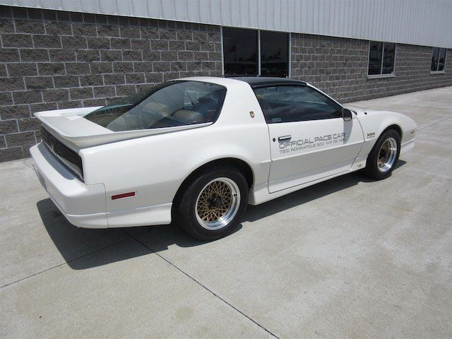 1989 Pontiac Firebird Trans Am GTA Indy 500 Pace Car - photo 5