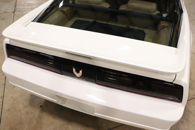 1989 Pontiac Trans Am -- - photo 11