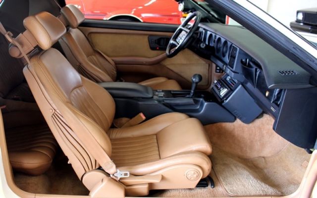 1989 Pontiac Trans Am -- - photo 11