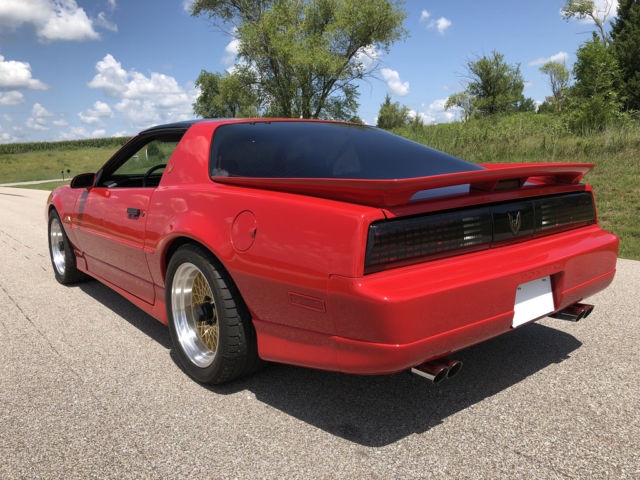 1989 Pontiac Trans Am -  GTA, 5.7L,T-Tops, Auto, Low Miles, Updated - photo 10