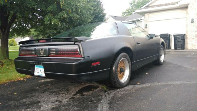 1989 Pontiac Firebird GTA - photo 4