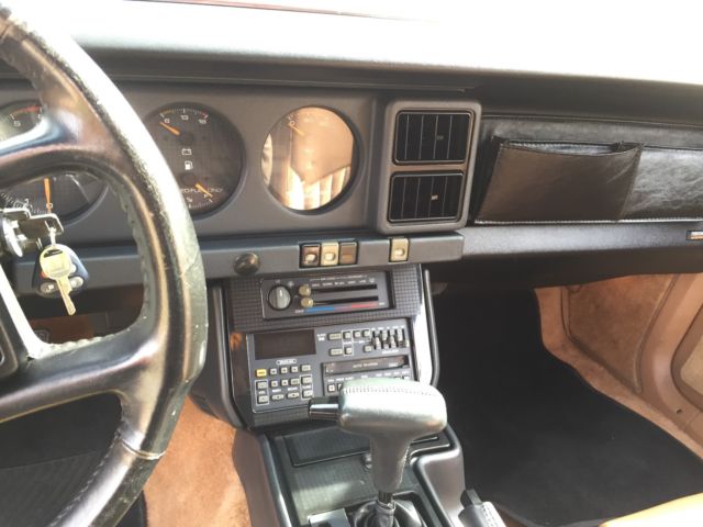 1989 Pontiac Trans Am GTA Y84 L98 w/ B20 Trim - photo 12