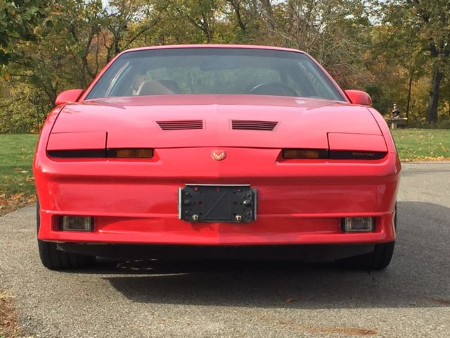 1989 Pontiac Trans Am GTA Y84 L98 w/ B20 Trim - photo 7