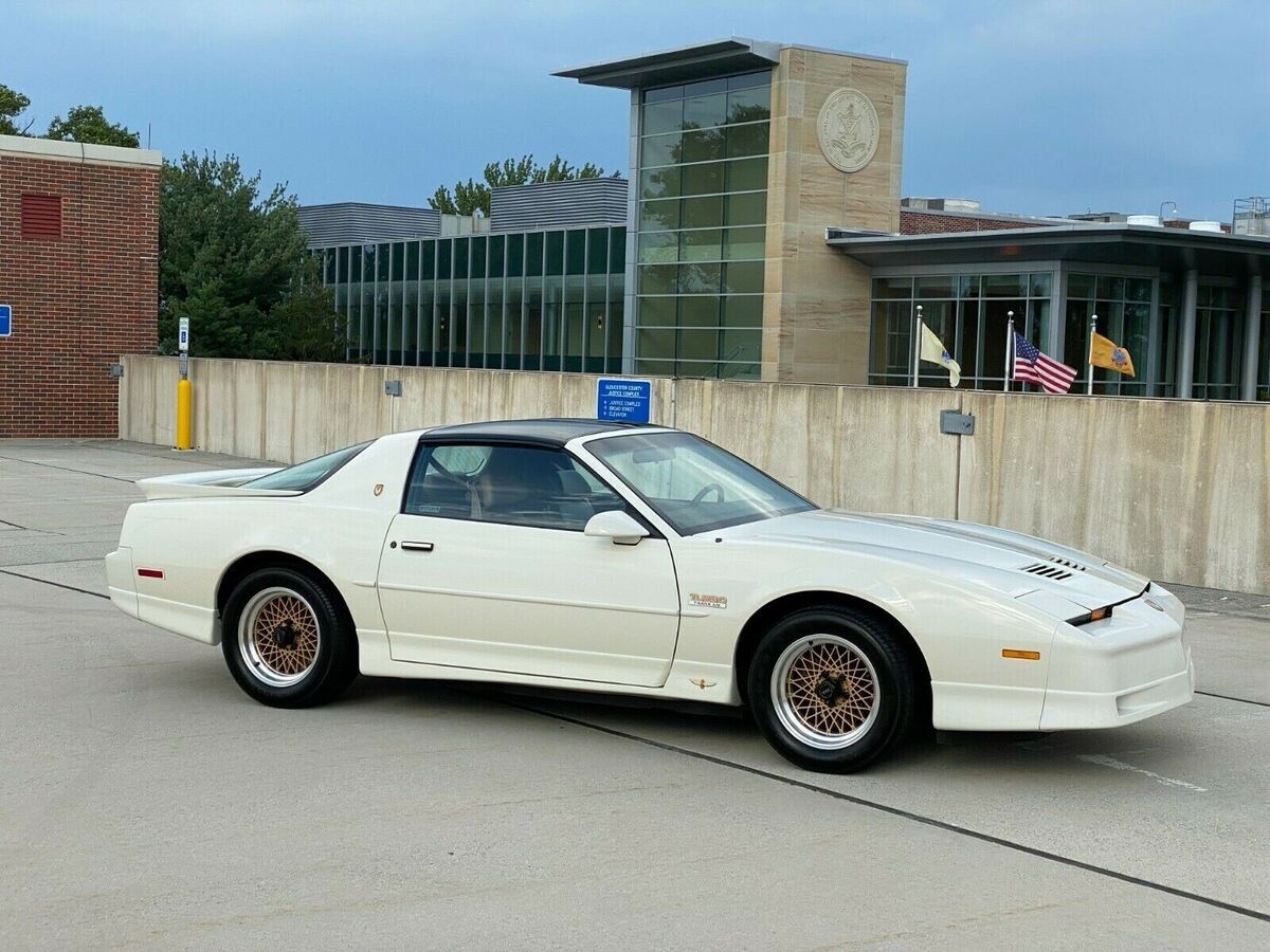 1989 Pontiac Trans Am - photo 2