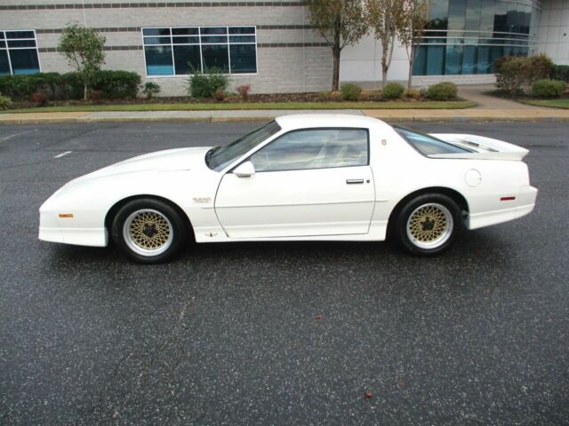 1989 Pontiac Firebird Trans Am GTA - photo 7