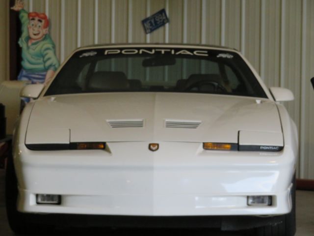 1989 Pontiac Trans Am 20th Anniversary Edition - photo 2
