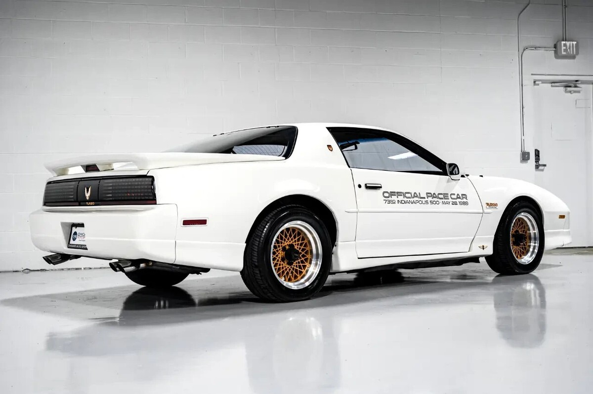 1989 Pontiac Trans Am - photo 4