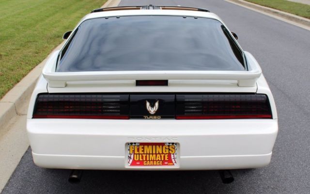 1989 Pontiac Trans Am Turbo Pace Car - photo 4