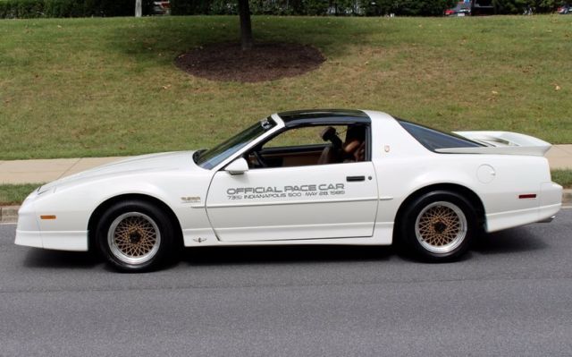 1989 Pontiac Trans Am Turbo Pace Car - photo 9