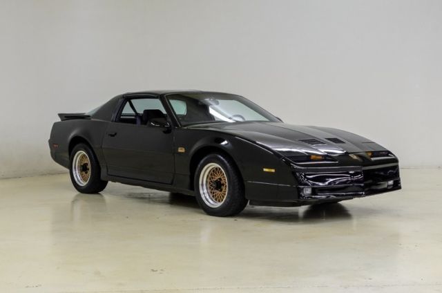 1989 Pontiac Trans Am GTA - photo 10