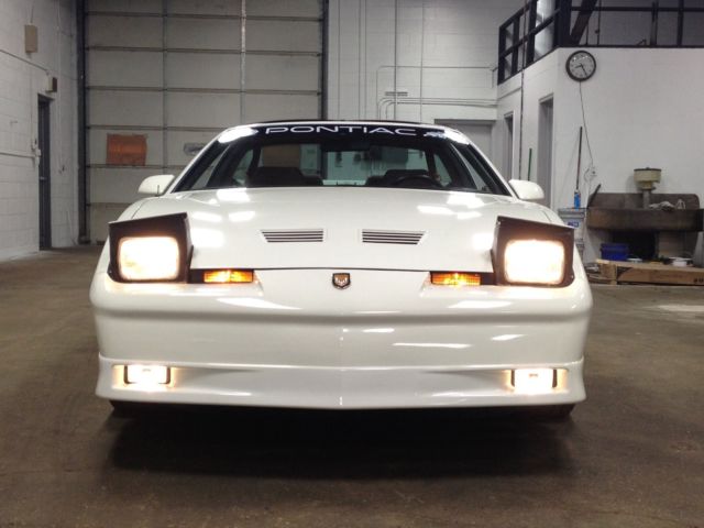 1989 Pontiac Firebird - photo 4