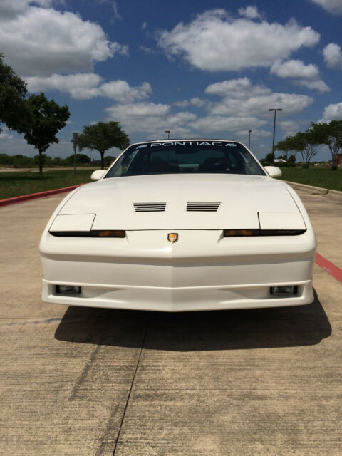 1989 Pontiac Trans Am 20TH ANNIVERSARY EDITION - photo 3