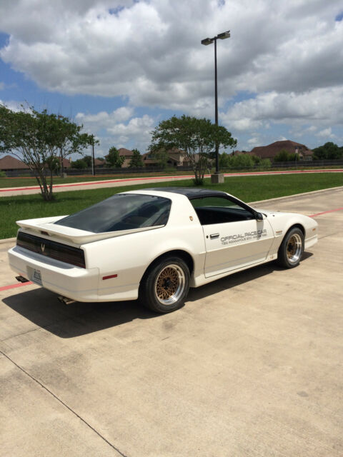 1989 Pontiac Trans Am 20TH ANNIVERSARY EDITION - photo 4
