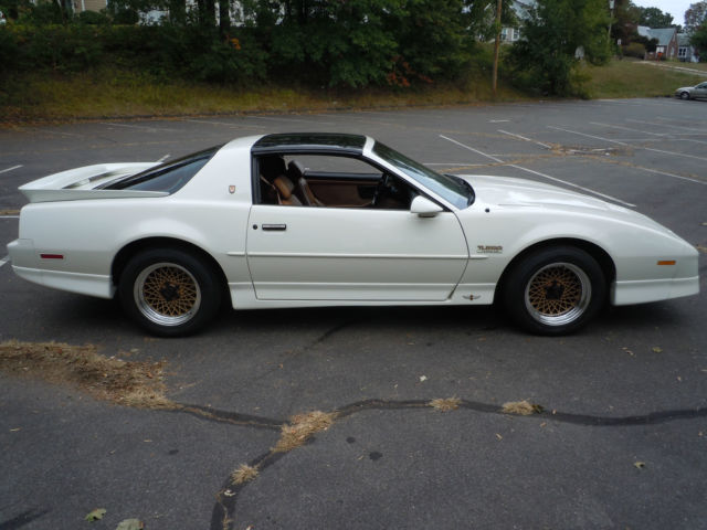 1989 Pontiac Trans Am 20th Anniversary Pace Car - photo 4