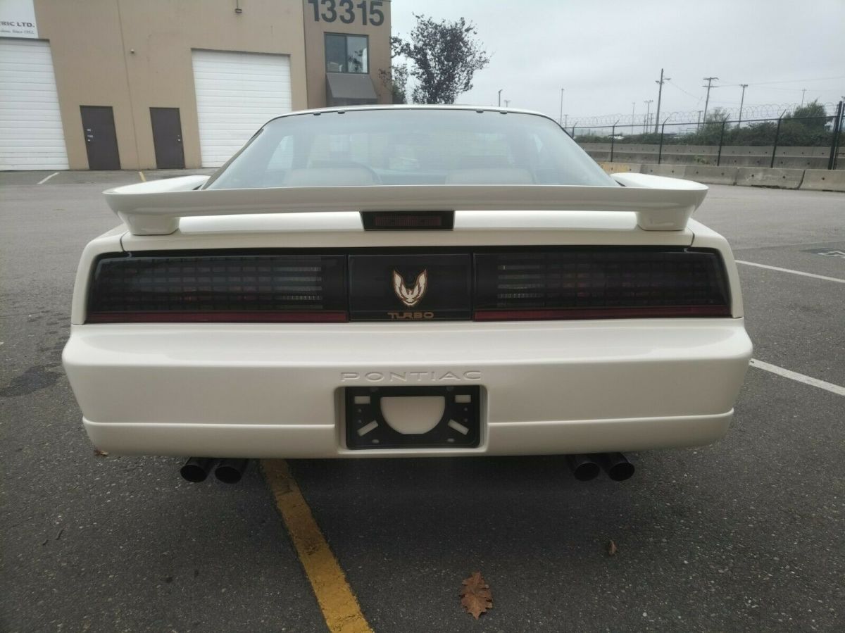1989 Pontiac Trans Am - photo 7