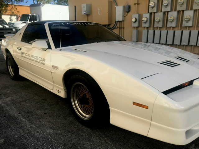 1989 Pontiac Trans Am Turbo - photo 2