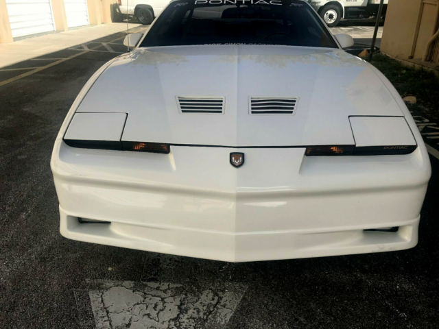 1989 Pontiac Trans Am Turbo - photo 3