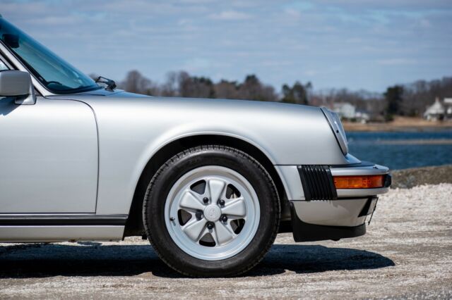 1989 Porsche 911 25th Anniversary Edition - photo 2