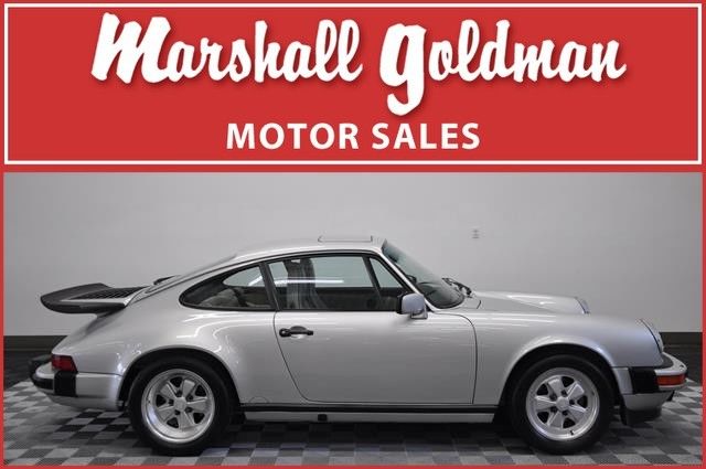 1989 PORSCHE 911 25TH ANNIVERSARY EDITION SILVER/LINEN ONLY 27200 MILES 1989 Porsche 911