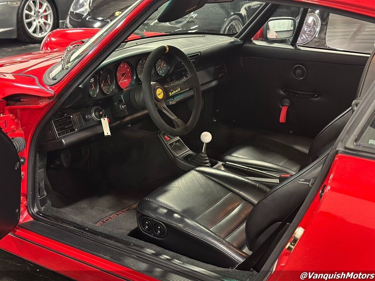 1989 Porsche 911 Coupe Carrera 4 - photo 8