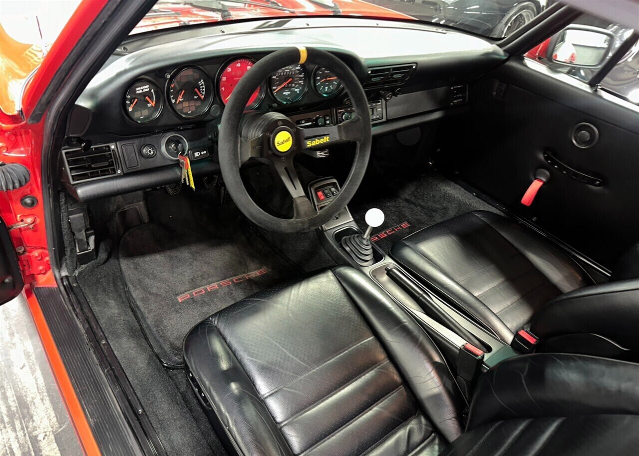 1989 Porsche 911 Coupe Carrera 4 - photo 9