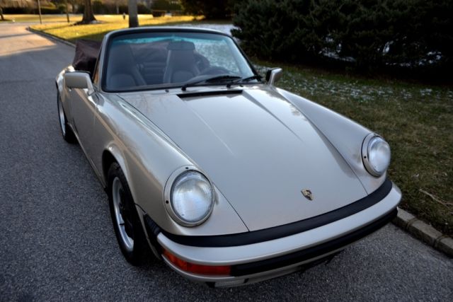 1989 Porsche 911 Cabriolet with 31249 original miles. 1989 Porsche 911
