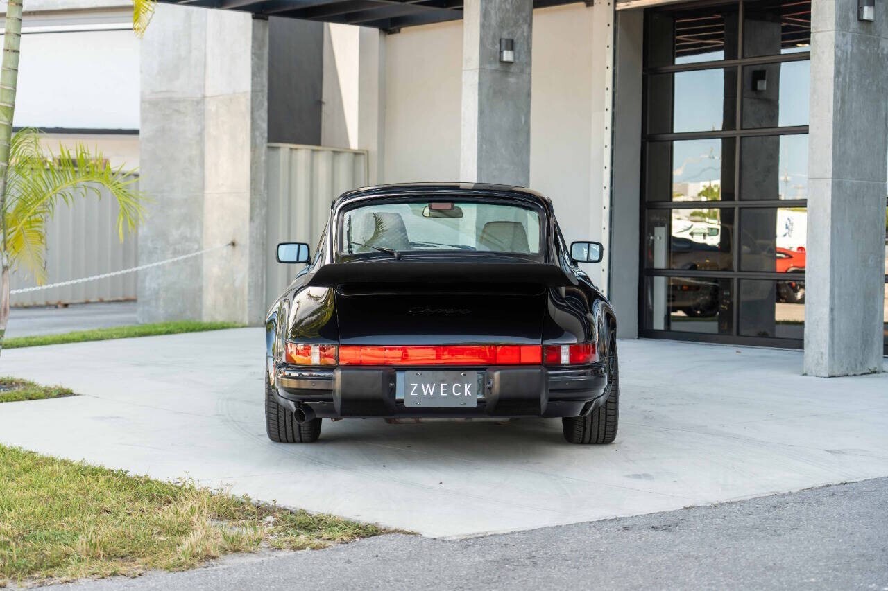 1989 Porsche 911 Carrera 2dr Coupe - photo 13