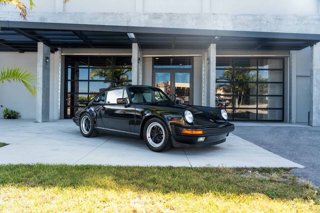 1989 Porsche 911 Carrera 2dr Coupe - photo 6