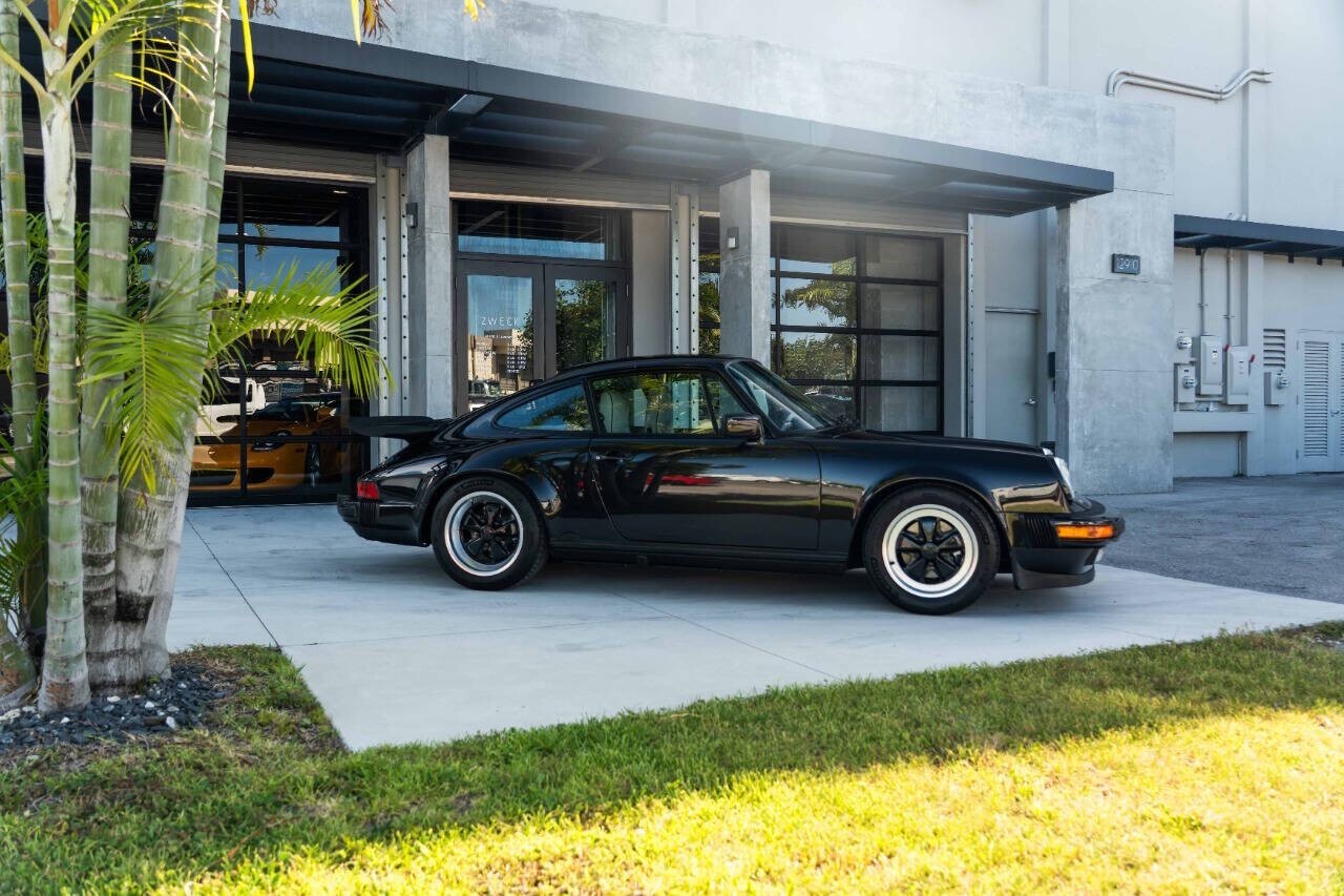 1989 Porsche 911 Carrera 2dr Coupe - photo 8