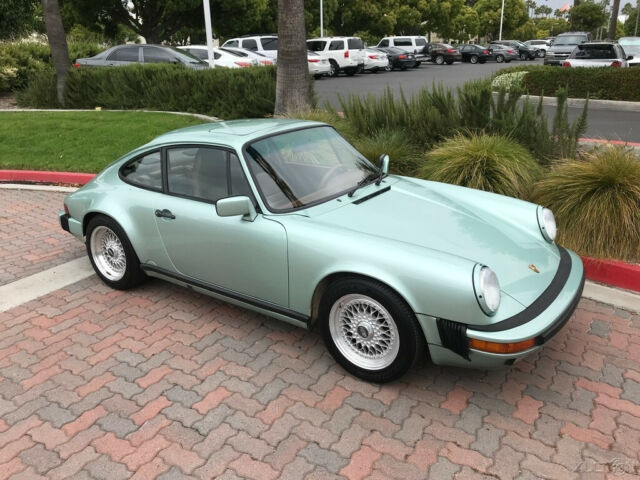 1989 Porsche 911 1989 PORSCHE 911 CARRERA COUPE. 3.2 LITER, G-50. - photo 3