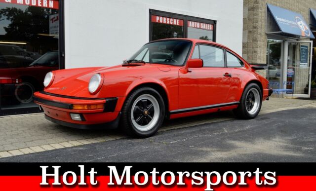 1989 Porsche 911 Carrera Coupe, Great Service History, Absolutely Stunning! 1989 Porsche 911 Carrera