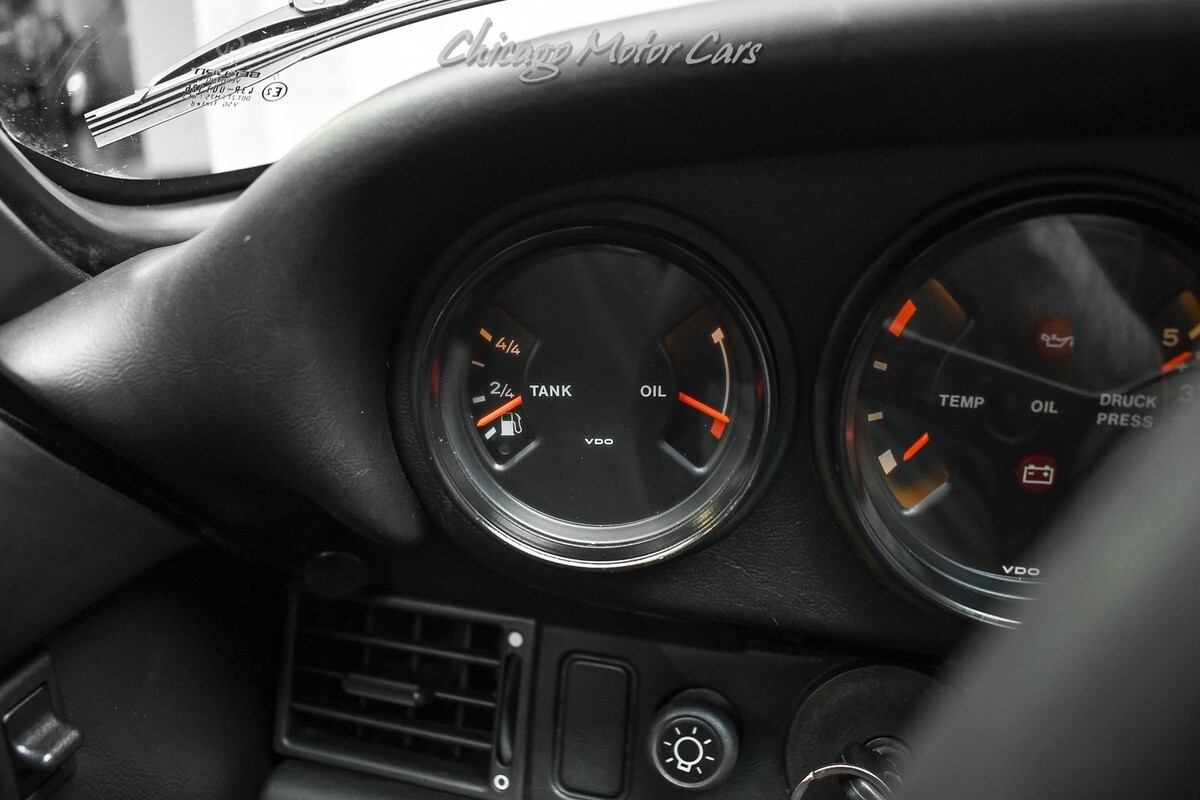 1989 Porsche 911 Carrera! Service Records since new! G50! Final yea - photo 10