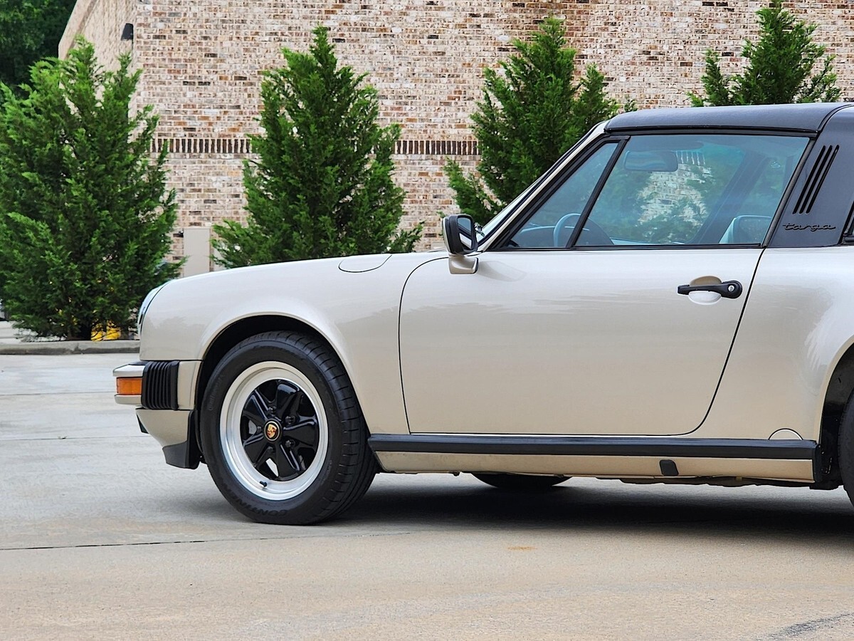 1989 Porsche 911 Carrera Targa - photo 12