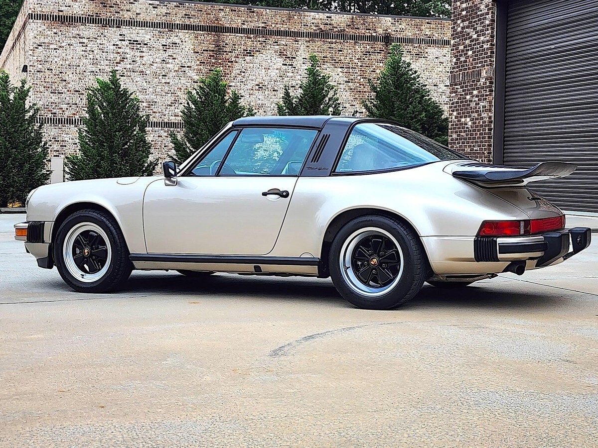 1989 Porsche 911 Carrera Targa - photo 13