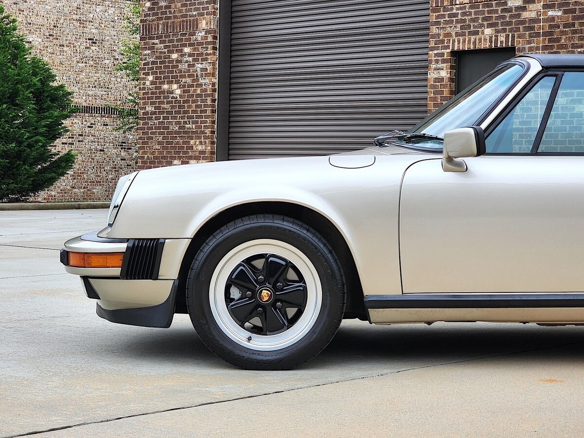 1989 Porsche 911 Carrera Targa - photo 9