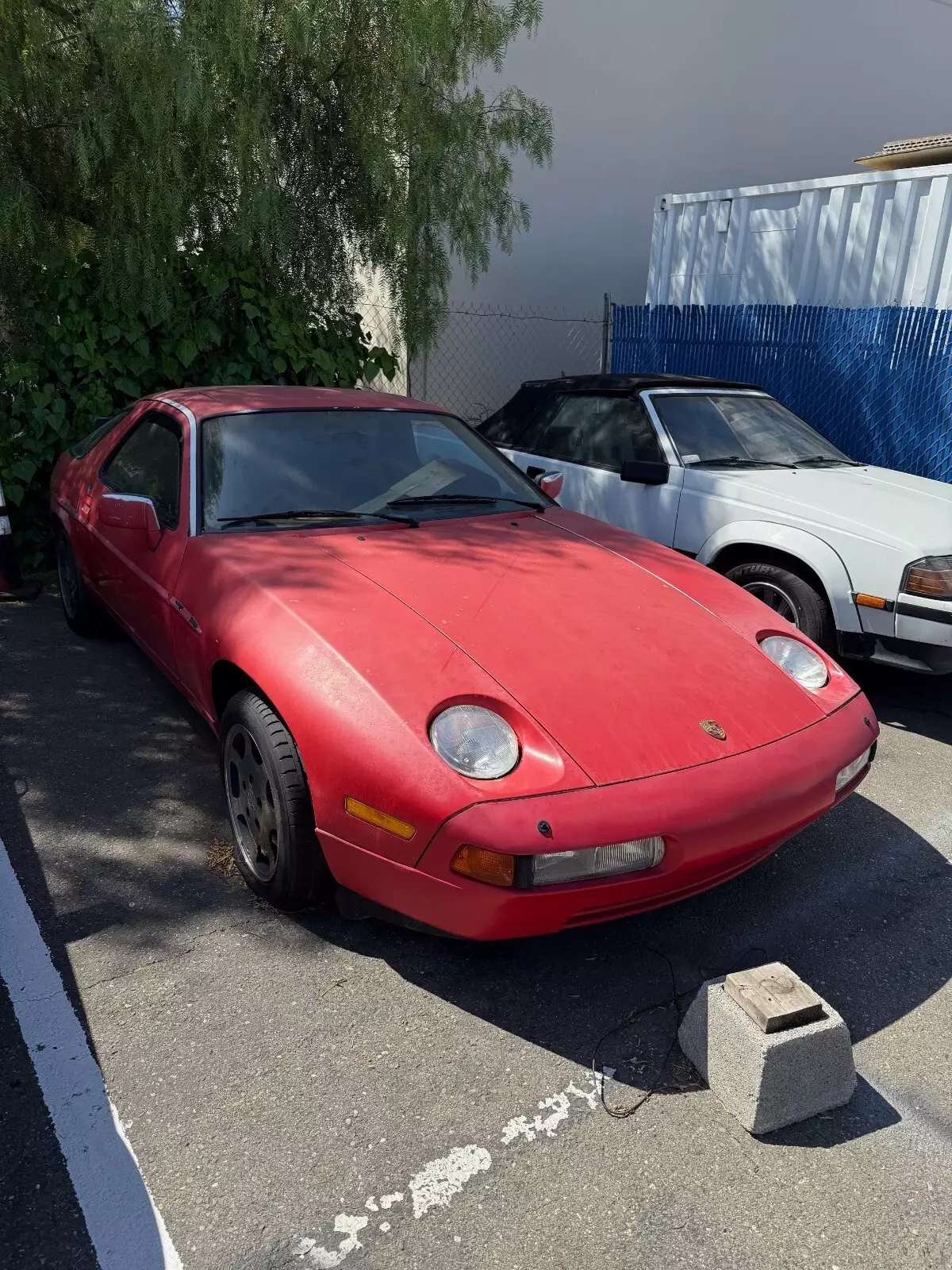 1989 Porsche 928 - photo 2