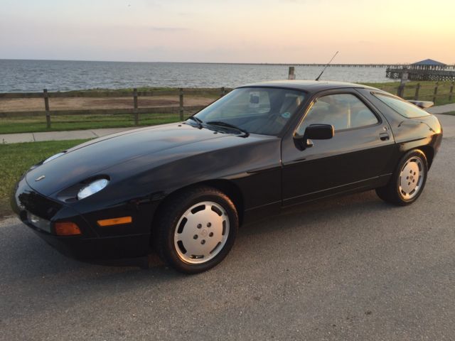 1989 Porsche 928 S4 1989 Porsche 928 S4
