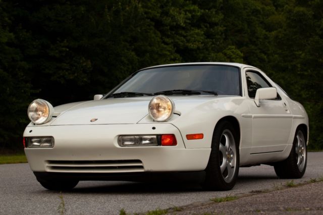1989 Porsche 928 S4 5.0L V8 1989 Porsche 928
