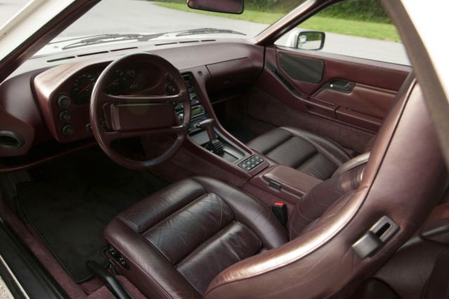 1989 Porsche 928 - photo 10