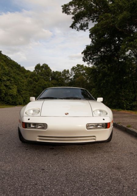 1989 Porsche 928 - photo 6