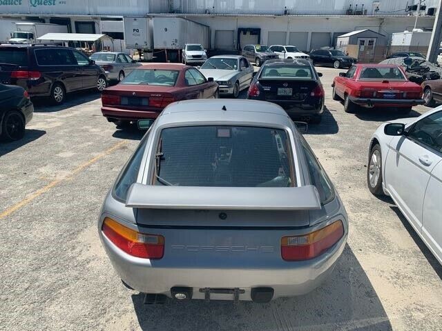 1989 Porsche 928 S4 - photo 11