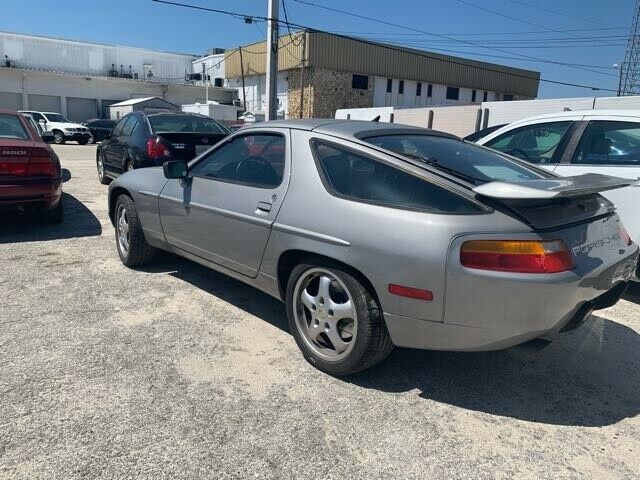 1989 Porsche 928 S4 - photo 9